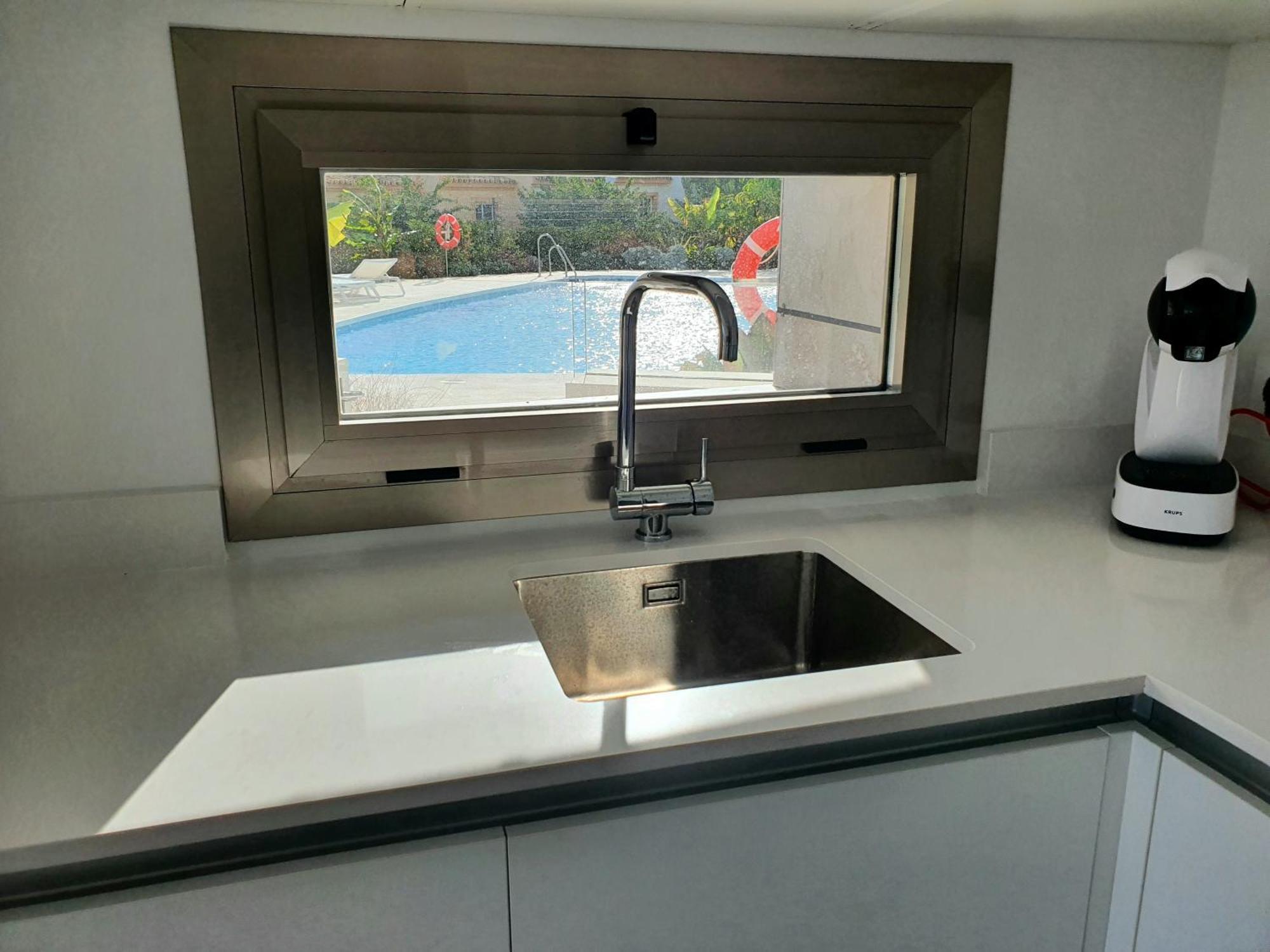 Luxury Beachfront Apartment With Pool, Sauna, Fitness And Gym In Province Malaga, Andalusia Міхас Екстер'єр фото