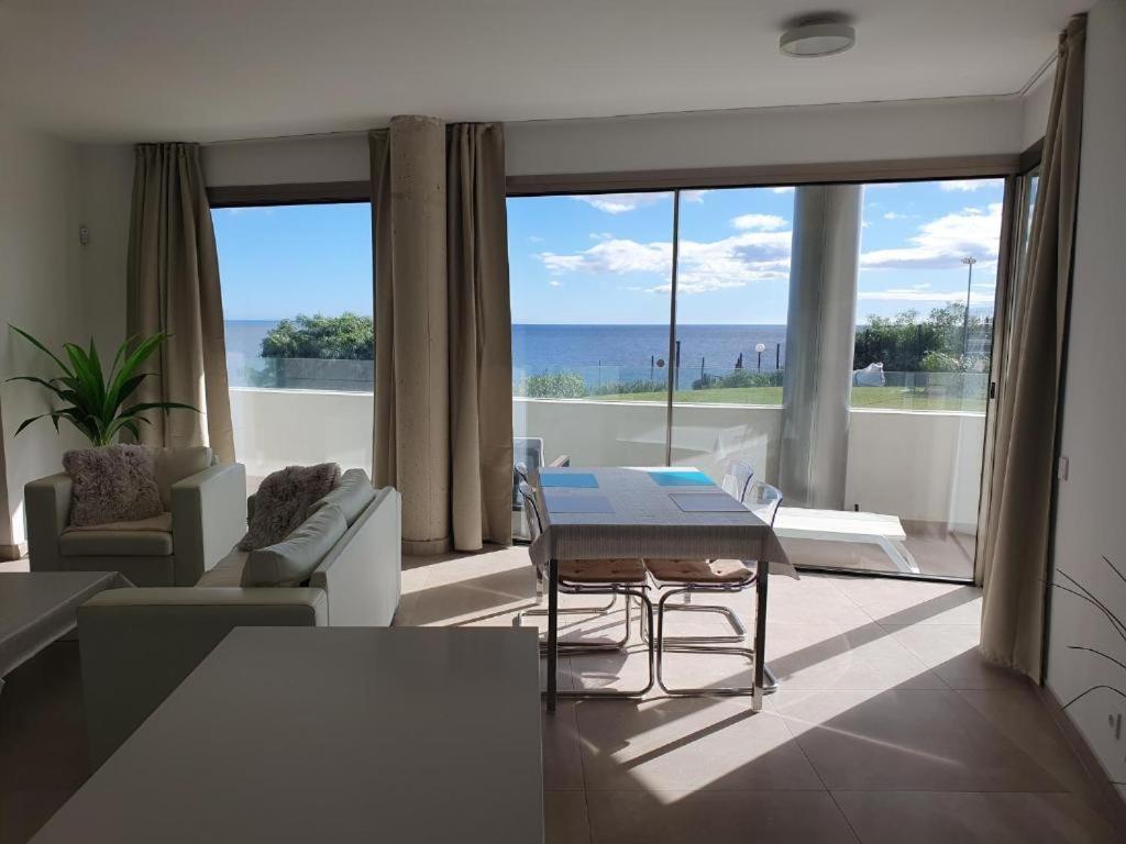 Luxury Beachfront Apartment With Pool, Sauna, Fitness And Gym In Province Malaga, Andalusia Міхас Екстер'єр фото